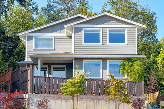 1 of 42 - 4615 Mallard Way, Cowichan Bay, BC