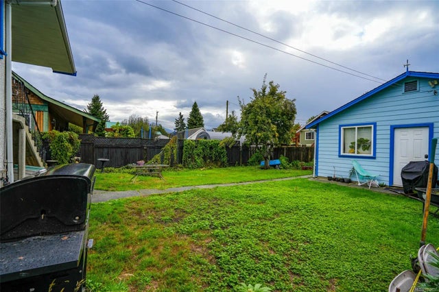 4 of 42 - 5028 Richardson Rd, Port Alberni, BC