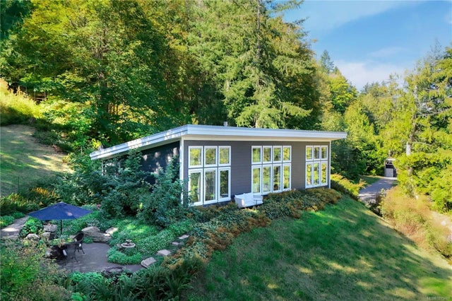 1 of 42 - 168 Sunrise Pl, Salt Spring, BC