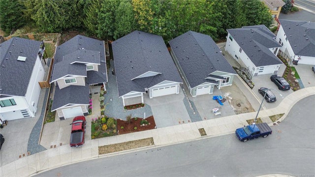 2 of 23 - 1009 Rozzano Pl, Ladysmith, BC
