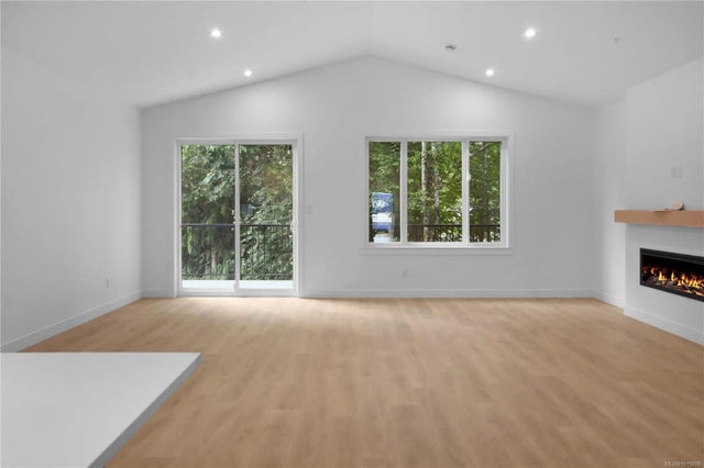 5 of 23 - 1009 Rozzano Pl, Ladysmith, BC
