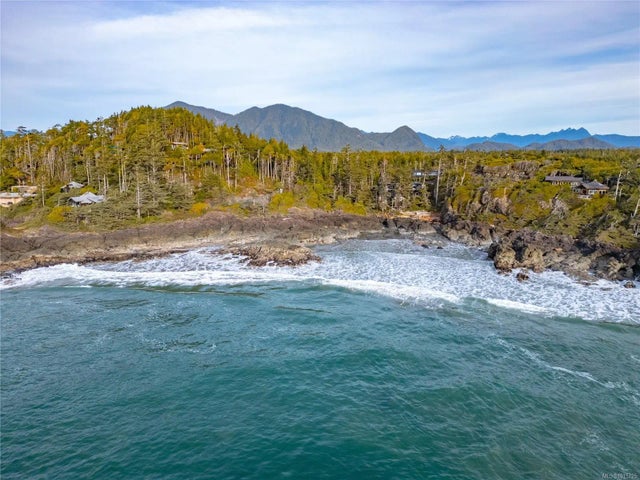 4 of 9 - 871 Moser Pl, Tofino, BC