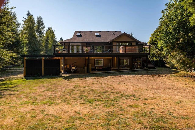 3 of 49 - 2602 Treit Rd, Shawnigan Lake, BC