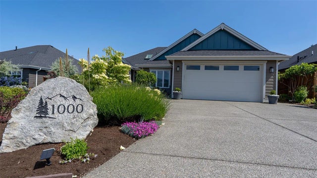 2 of 52 - 1000 Brookfield Cres, Parksville, BC