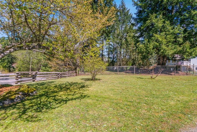 4 of 74 - 1121 Harewood Mines Rd, Nanaimo, BC