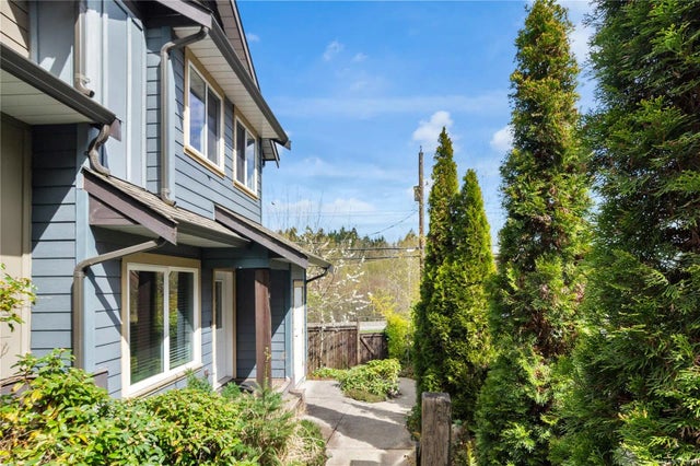 2 of 30 - 1141 2nd Ave 4, Ladysmith, BC