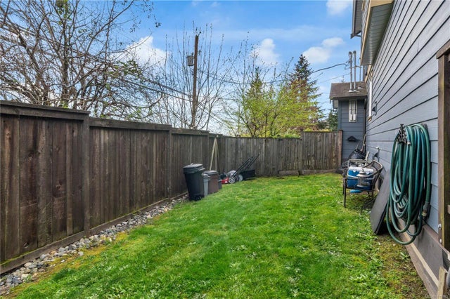 4 of 30 - 1141 2nd Ave 4, Ladysmith, BC