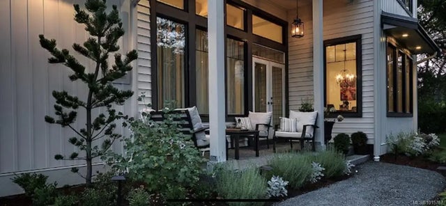 2 of 75 - 3943 Dillman Rd, Campbell River, BC