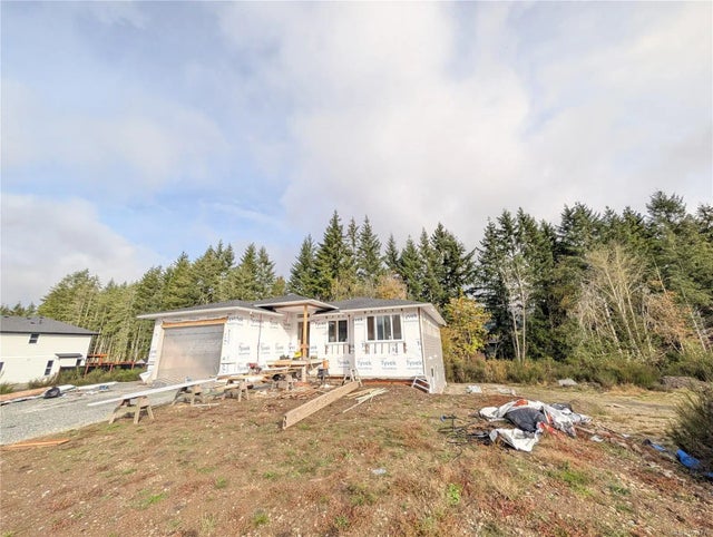 5 of 37 - 149 Edgewood Dr, Lake Cowichan, BC