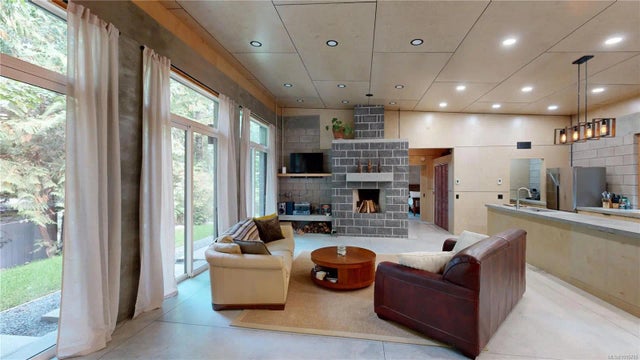 4 of 33 - 362 Spruce Ave, Gabriola Island, BC