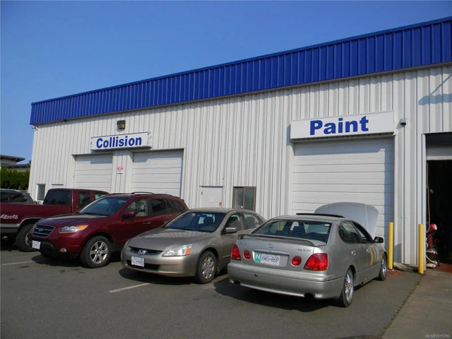 3 of 5 - 531 Stanford Ave E, Parksville, BC