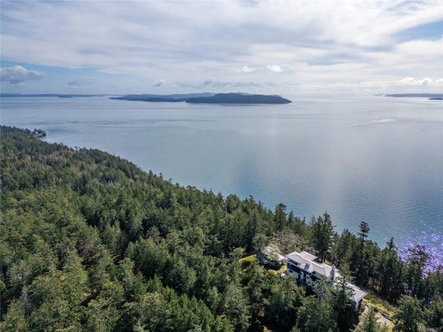 4 of 67 - 6927 Pirates Rd, Pender Island, BC