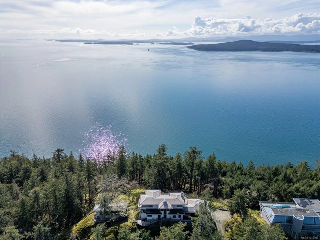 5 of 67 - 6927 Pirates Rd, Pender Island, BC