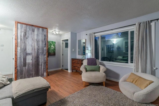 5 of 49 - 1439 White St, Nanaimo, BC
