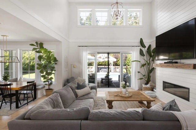 4 of 44 - 10730 Bayfield Rd, North Saanich, BC