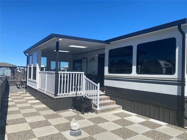3 of 10 - 200 Corfield St C284, Parksville, BC