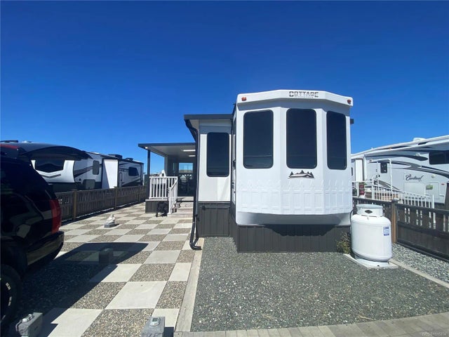 5 of 10 - 200 Corfield St C284, Parksville, BC
