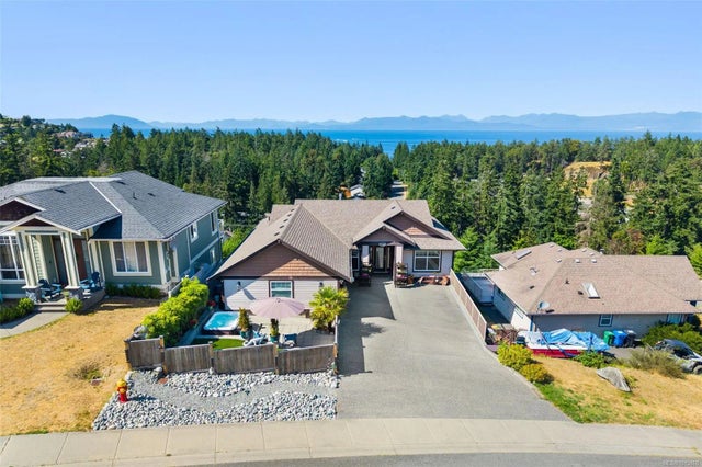 2 of 50 - 4520 Sheridan Ridge Rd, Nanaimo, BC