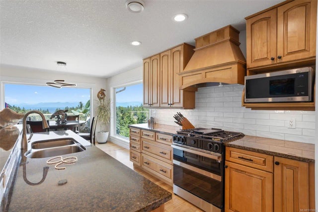 4 of 50 - 4520 Sheridan Ridge Rd, Nanaimo, BC