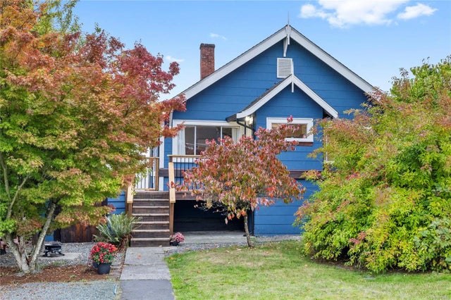 1 of 51 - 309 Baden Powell St, Ladysmith, BC