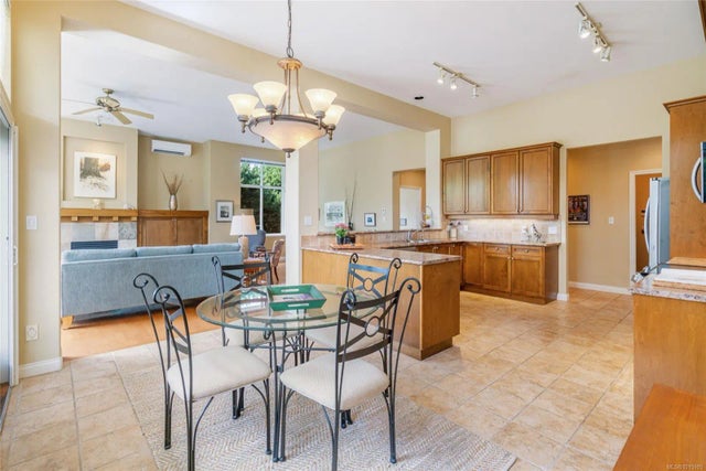 4 of 41 - 1416 Saturna Dr, Parksville, BC