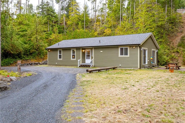 2 of 59 - 1125/1135 Spider Lake Rd, Qualicum Beach, BC