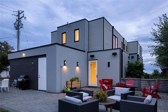 4 of 48 - 430 St. Patrick St, Oak Bay, BC