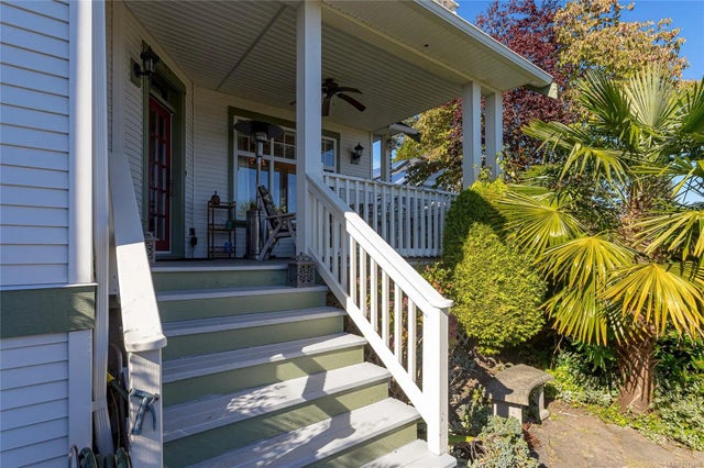 3 of 34 - 9932 Willow St, Chemainus, BC