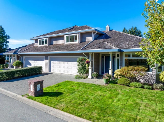 1 of 56 - 3399 Crown Isle Dr 353, Courtenay, BC