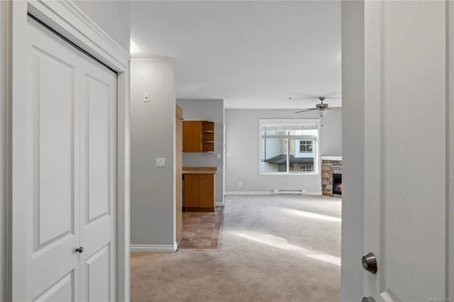 4 of 37 - 2115 Meredith Rd 206, Nanaimo, BC