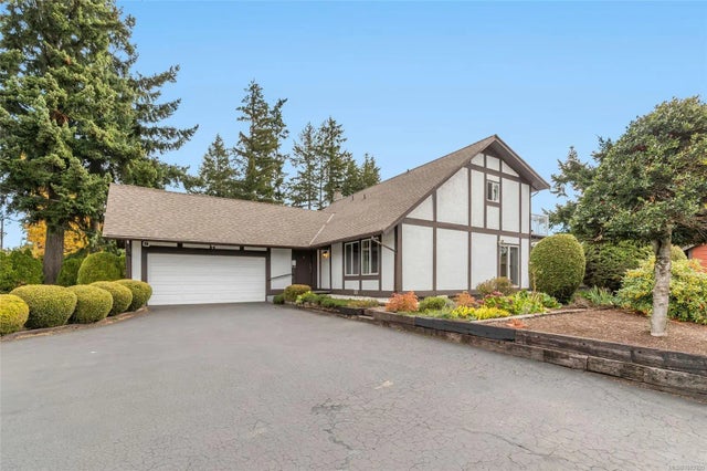 3 of 56 - 5174 Maureen Way, Nanaimo, BC