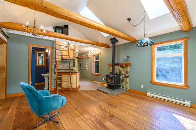 5 of 51 - 584 Sabre Rd, Sayward, BC