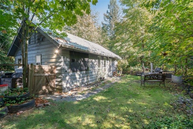 3 of 79 - 2560 Grafton Ave, Coombs, BC
