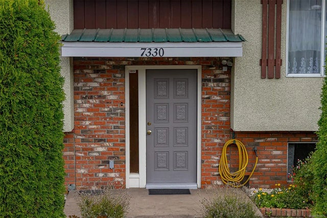 4 of 56 - 7330 Rossiter Ave Sw, Lantzville, BC