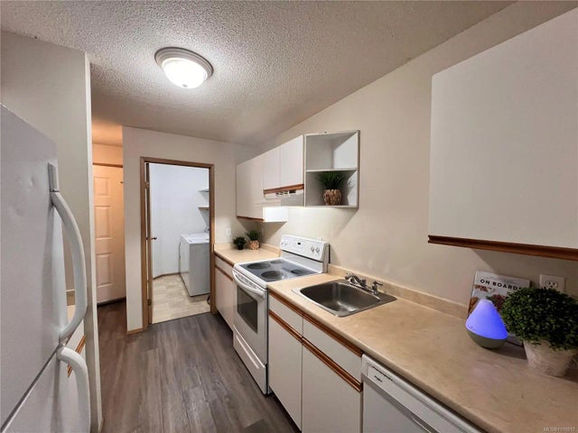 3 of 26 - 3089 Barons Rd 206, Nanaimo, BC