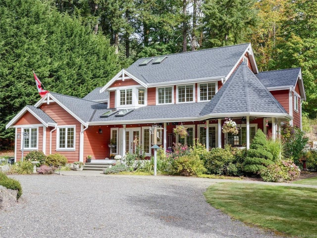 1 of 81 - 6583 Wallace Dr, Central Saanich, BC