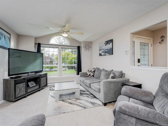 3 of 26 - 1666 Whiffin Spit Rd, Sooke, BC