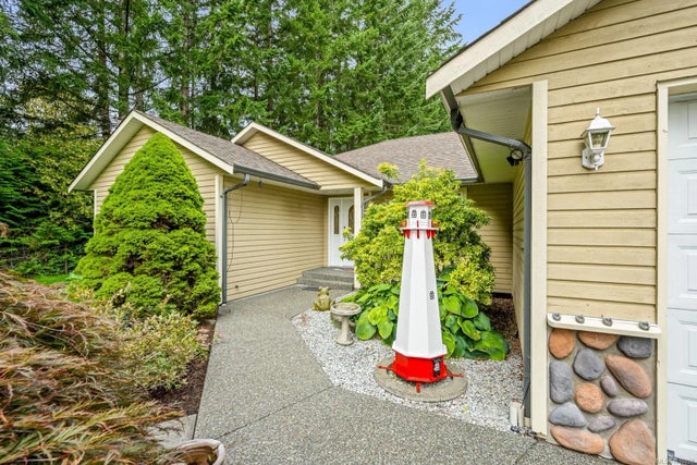 3 of 68 - 1294 Williams Beach Rd, Black Creek, BC