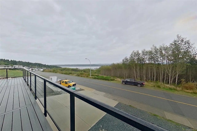 3 of 27 - 2087 Pioneer Hill Dr, Port McNeill, BC