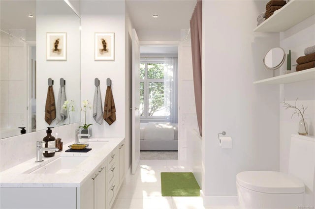 4 of 8 - 2536 Shelbourne St 8, Victoria, BC