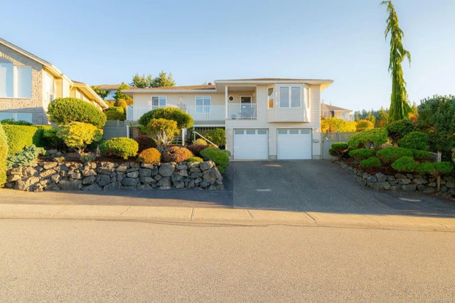 1 of 68 - 5059 Vista View Cres, Nanaimo, BC