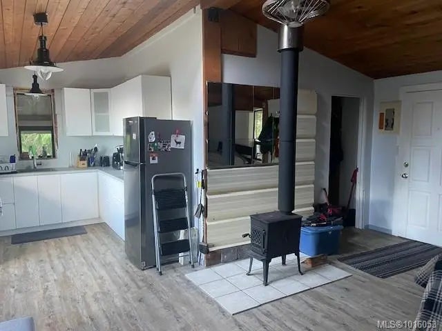 3 of 17 - 901 Isabella Point Rd, Salt Spring, BC