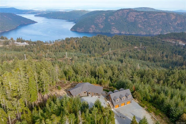 1 of 61 - 1490 Finlayson View Pl, Shawnigan Lake, BC