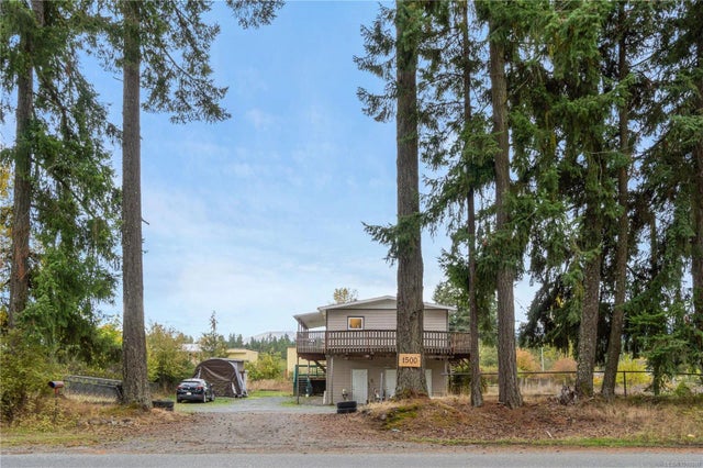 1 of 26 - 1500 Grafton Ave, Errington, BC