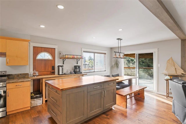 4 of 51 - 2450 Nanoose Rd, Nanoose Bay, BC
