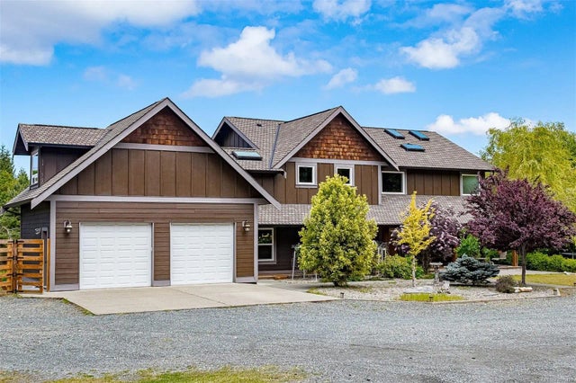 1 of 94 - 1655 Wyatt's Way, Qualicum Beach, BC