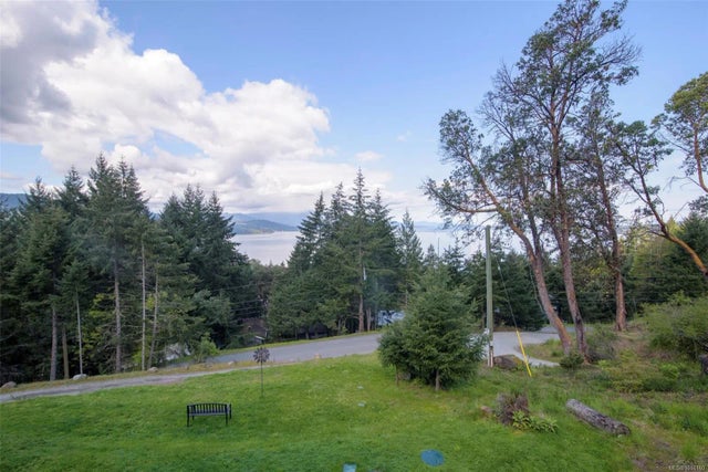 2 of 51 - 347 Collins Rd, Salt Spring, BC