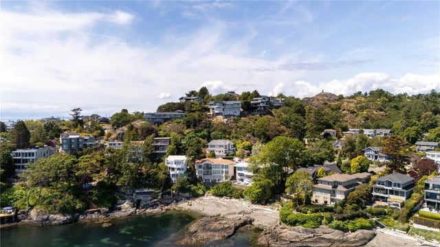 3 of 41 - 335 King George Terr, Oak Bay, BC