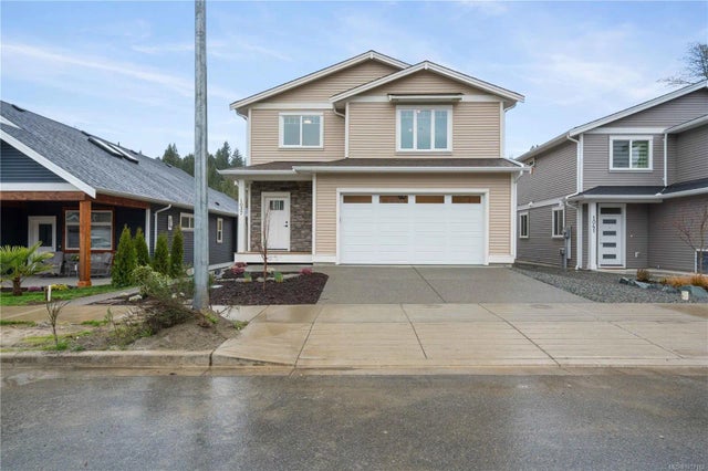 2 of 43 - 1037 Rozzano Pl, Ladysmith, BC