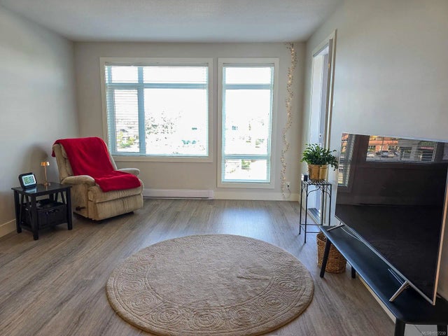 3 of 20 - 6544 Metral Dr 204, Nanaimo, BC